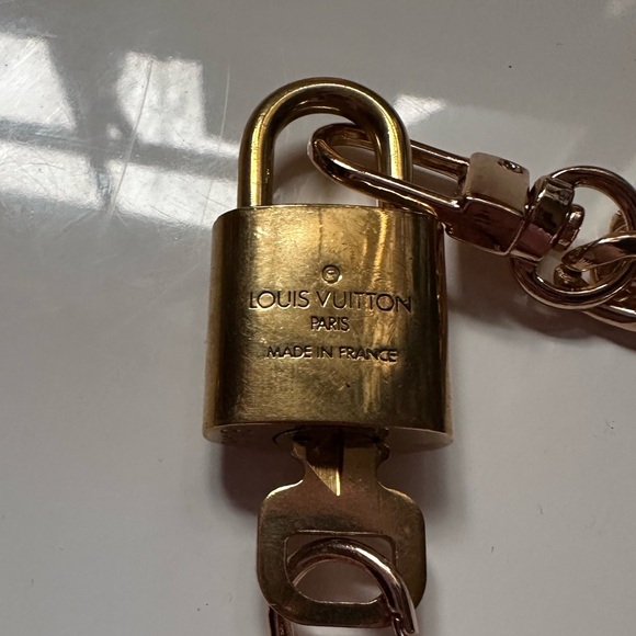 LV Lock & Key #313 - Picture 3 of 10